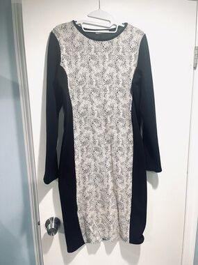 Oasis Black and White Paneled Long-Sleeve Dress L